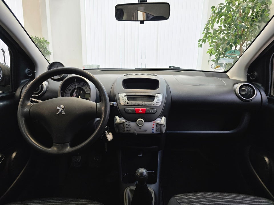 Peugeot 107 1,0 Cool 5d