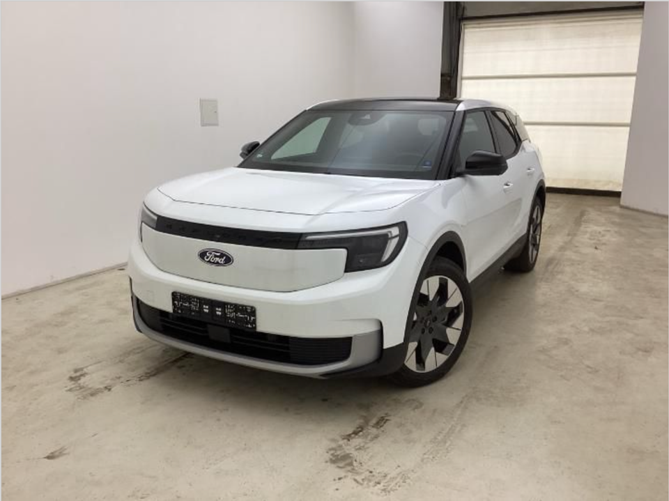 Ford Explorer 79 Premium Extended Range AWD 5d