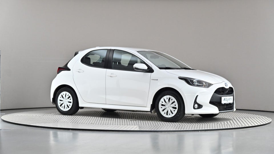 Toyota Yaris 1,5 Hybrid H3 e-CVT 5d