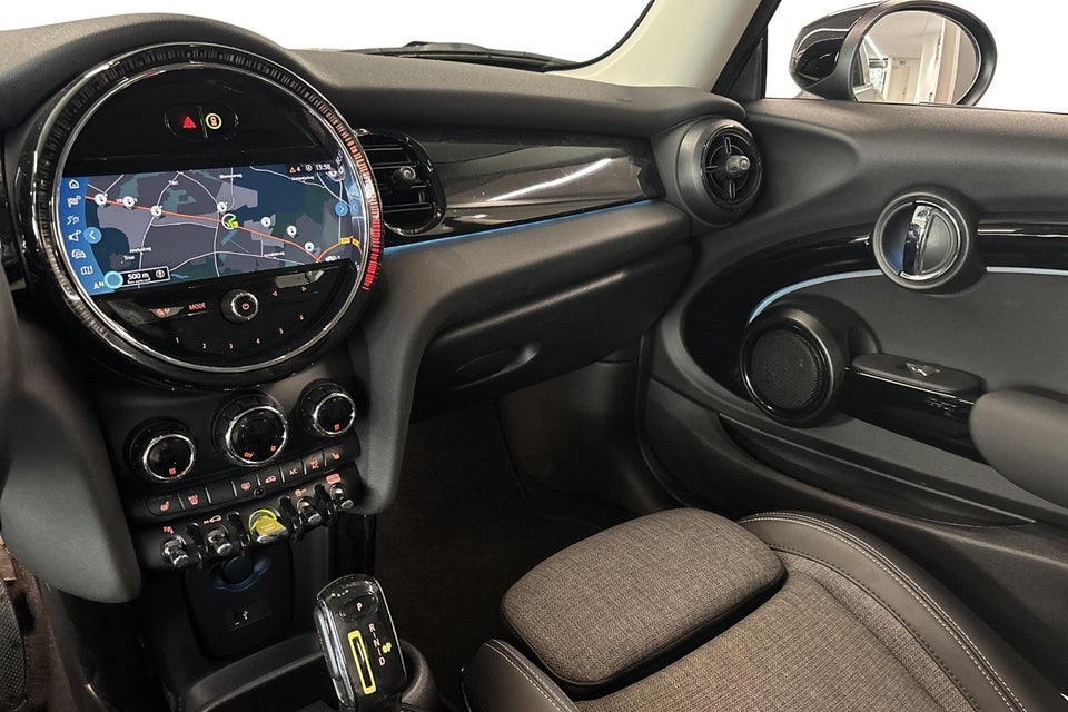 MINI Cooper SE Classic Trim 3d