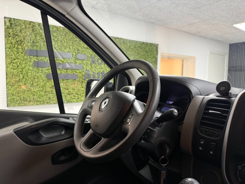 Renault Trafic T29 1,6 dCi 120 L2H1