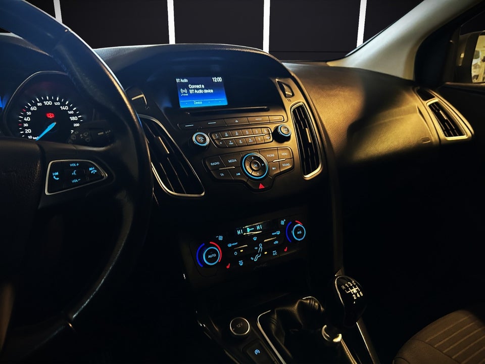 Ford Focus 1,0 SCTi 125 Titanium stc. 5d