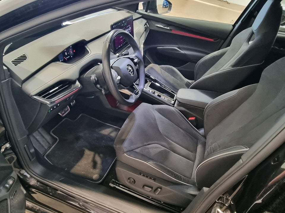 Skoda Enyaq 85x iV Sportline 5d