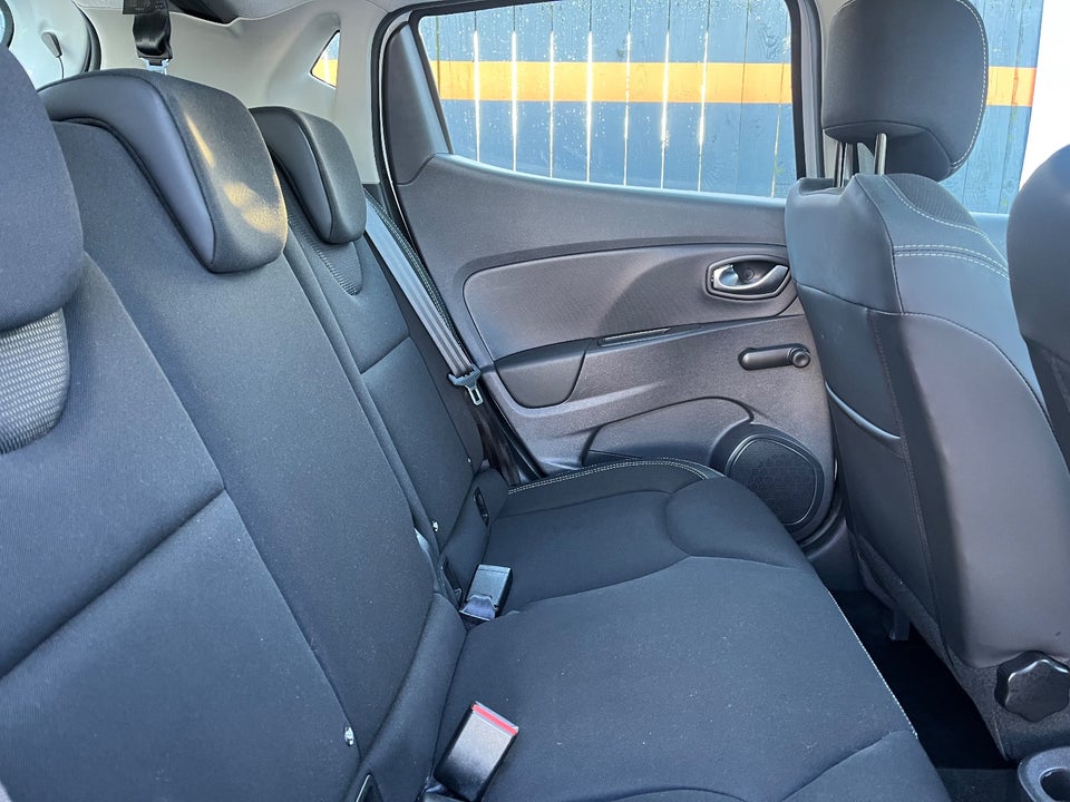 Renault Clio IV 1,5 dCi 90 Zen 5d