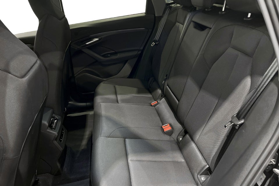 Audi Q6 e-tron Progress performance 5d