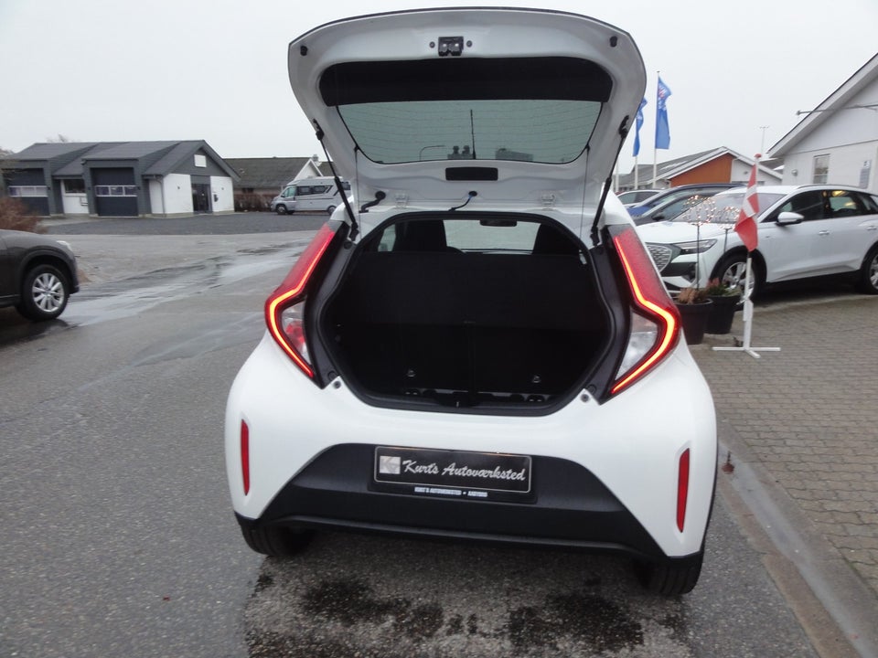 Toyota Aygo X 1,0 Air Active 5d