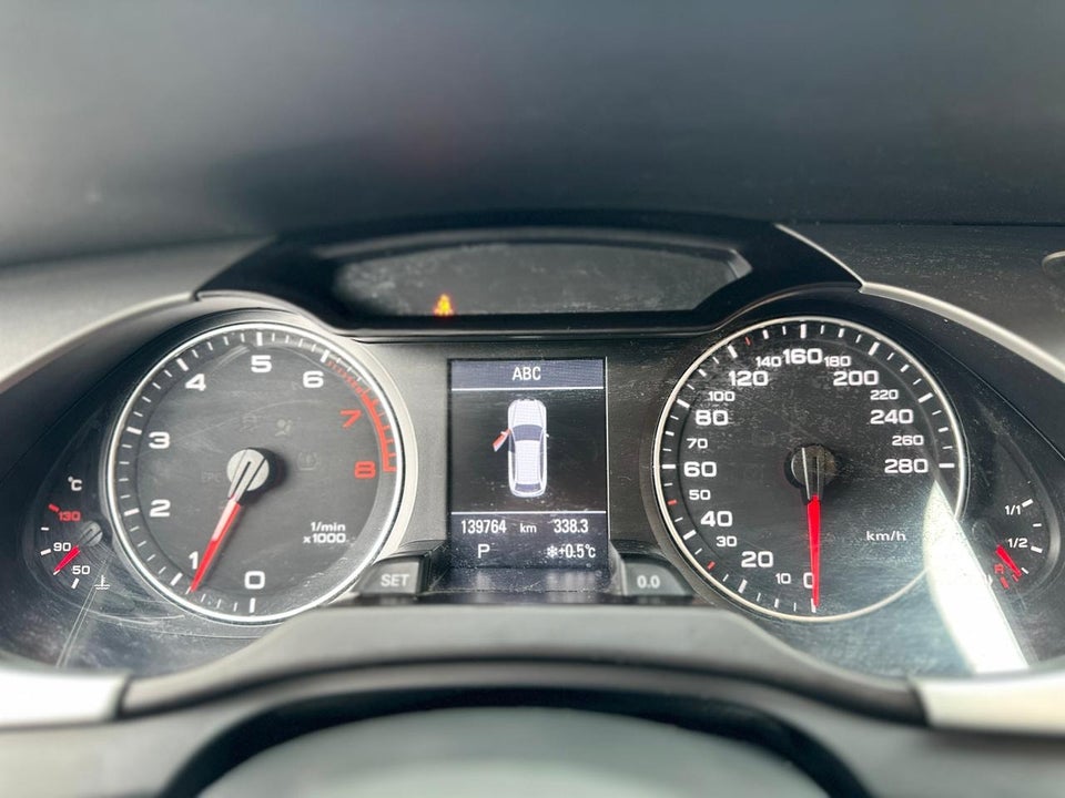 Audi A4 2,0 TFSi 211 Avant quattro S-tr. 5d