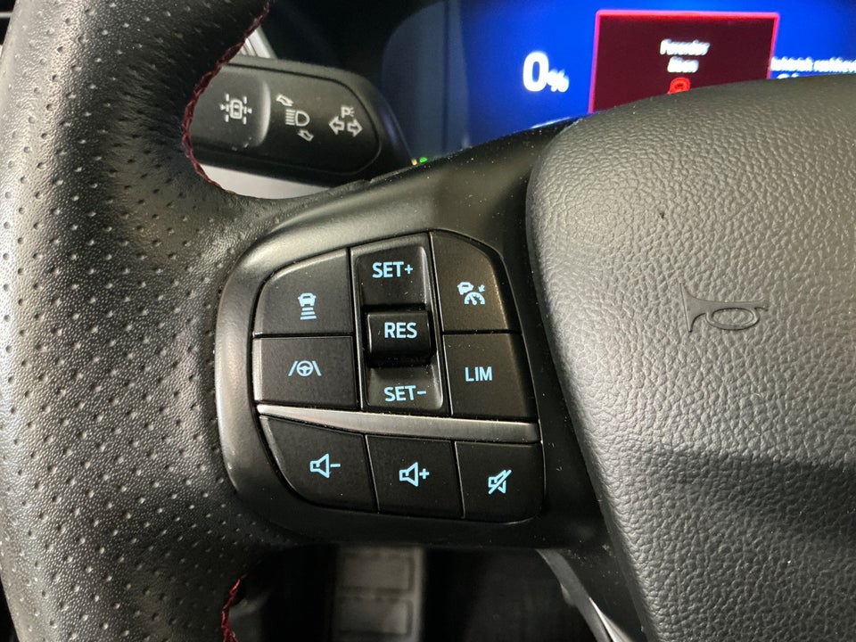 Ford Kuga 2,5 PHEV ST-Line X CVT 5d