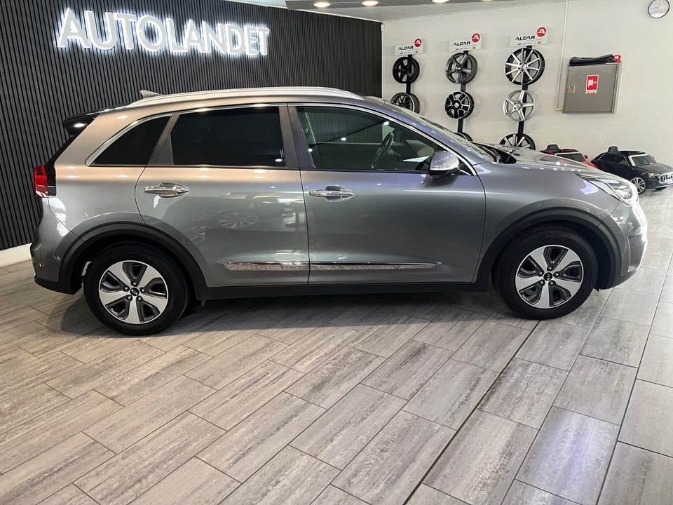 Kia Niro 1,6 PHEV Advance DCT 5d