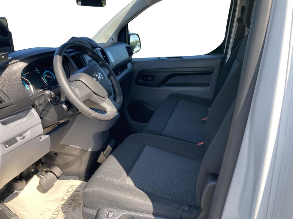 Toyota ProAce Verso 75 Long Combi 5d