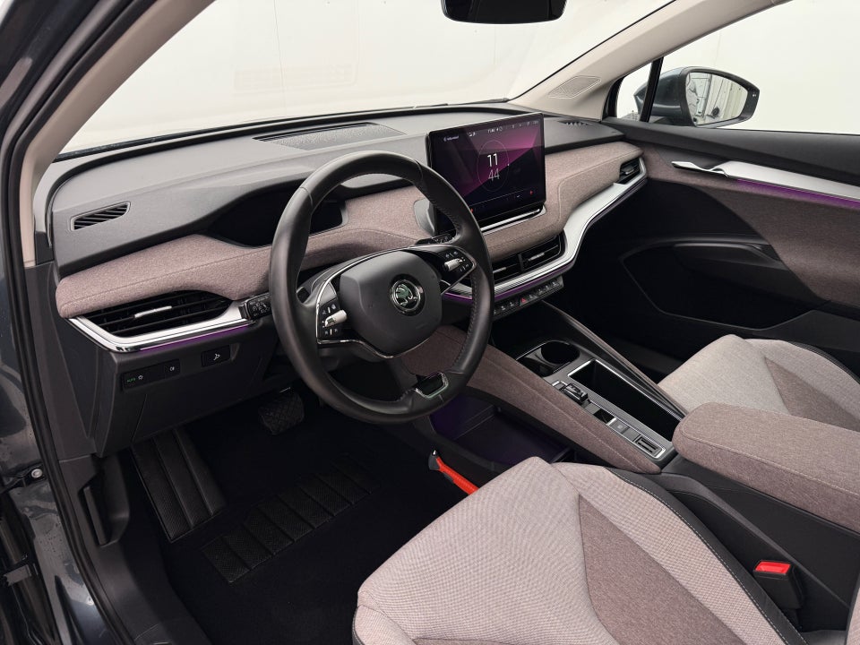 Skoda Enyaq 80 iV Lodge 5d
