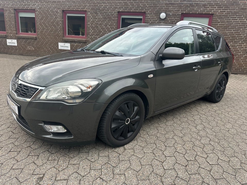 Kia Ceed 1,6 CRDi 115 Active SW 5d