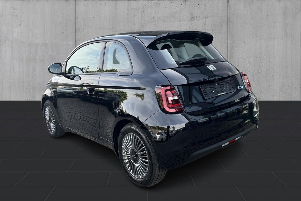 Fiat 500e Icon 3d