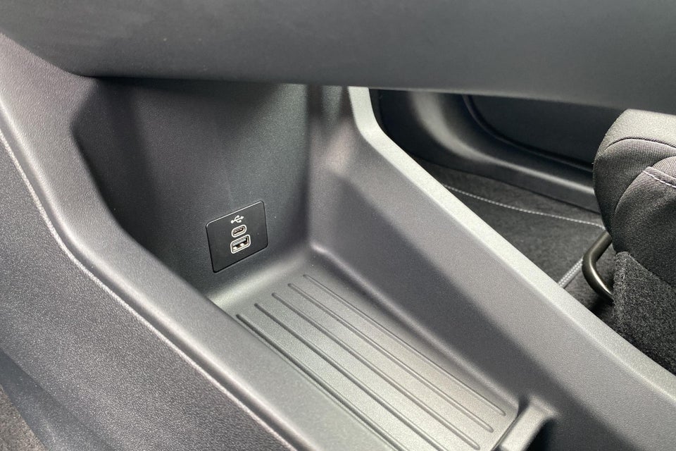 Ford Puma 43 Gen-E Select 5d