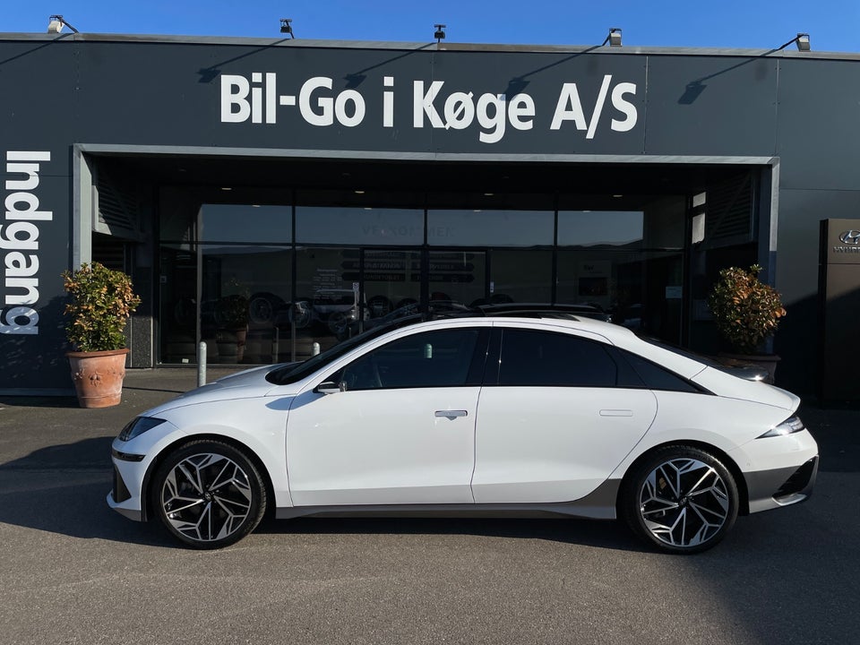 Hyundai Ioniq 6 77 Ultimate AWD 4d