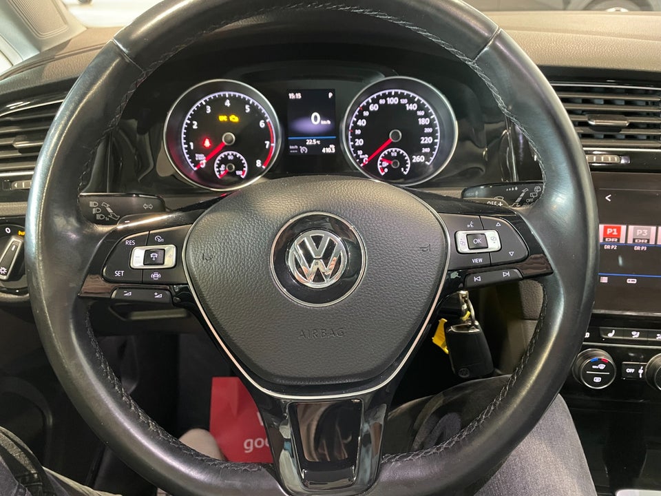 VW Golf VII 1,5 TSi 150 Highline DSG 5d