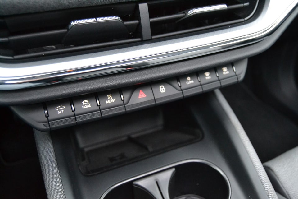 Skoda Enyaq 80 iV Loft 5d