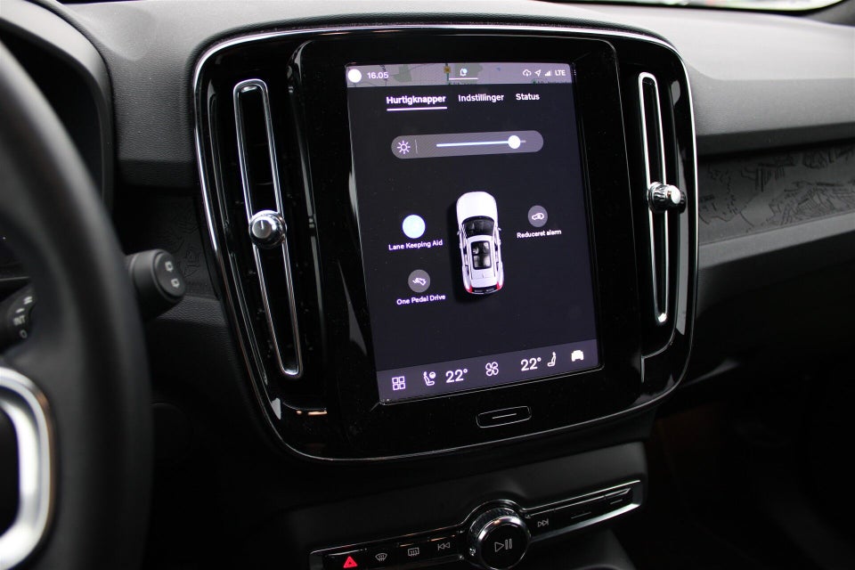 Volvo EX40 Extended Range Core 5d
