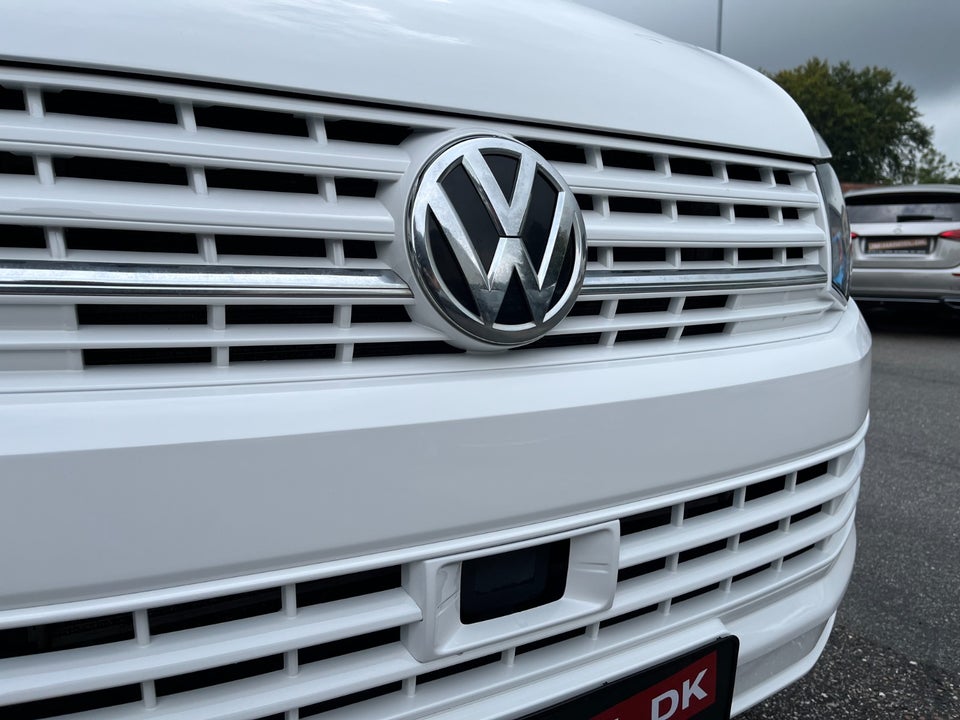 VW Transporter 2,0 TDi 150 Kassevogn DSG lang