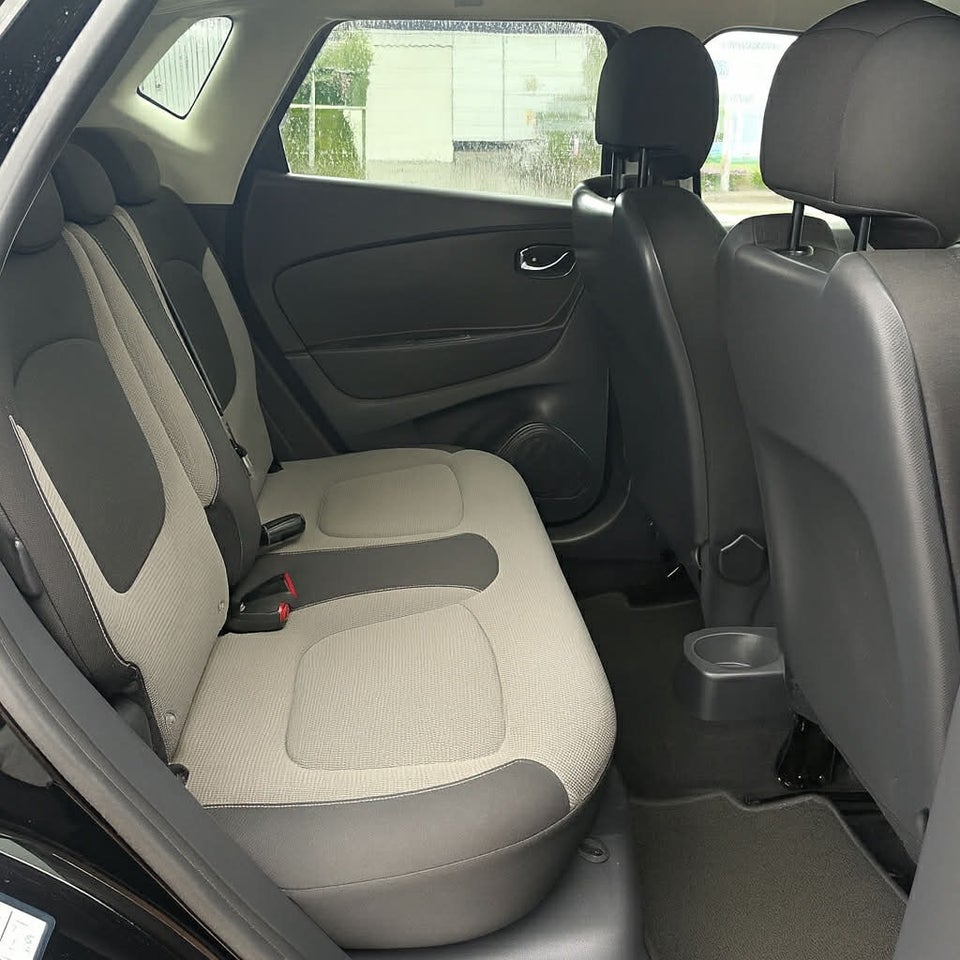Renault Captur 1,2 TCe 120 Expression EDC 5d