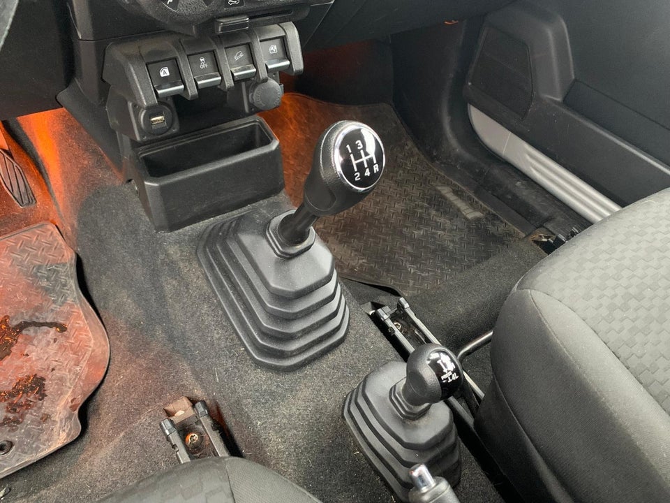 Suzuki Jimny 1,5 Adventure AllGrip 3d