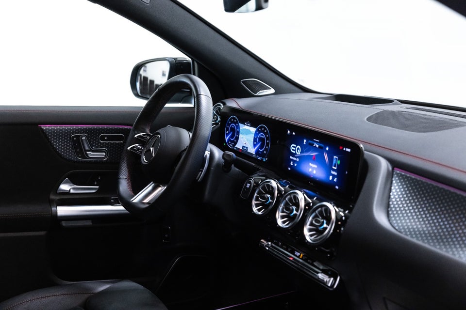Mercedes EQA250+ AMG Premium 5d