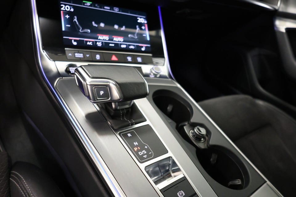 Audi A6 55 TFSi e S-line Avant quattro S-tr. 5d