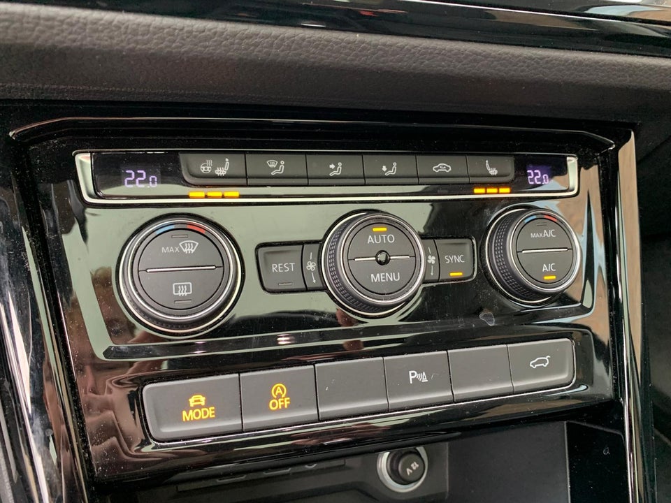 VW Touran 1,5 TSi 150 Highline DSG 7prs 5d