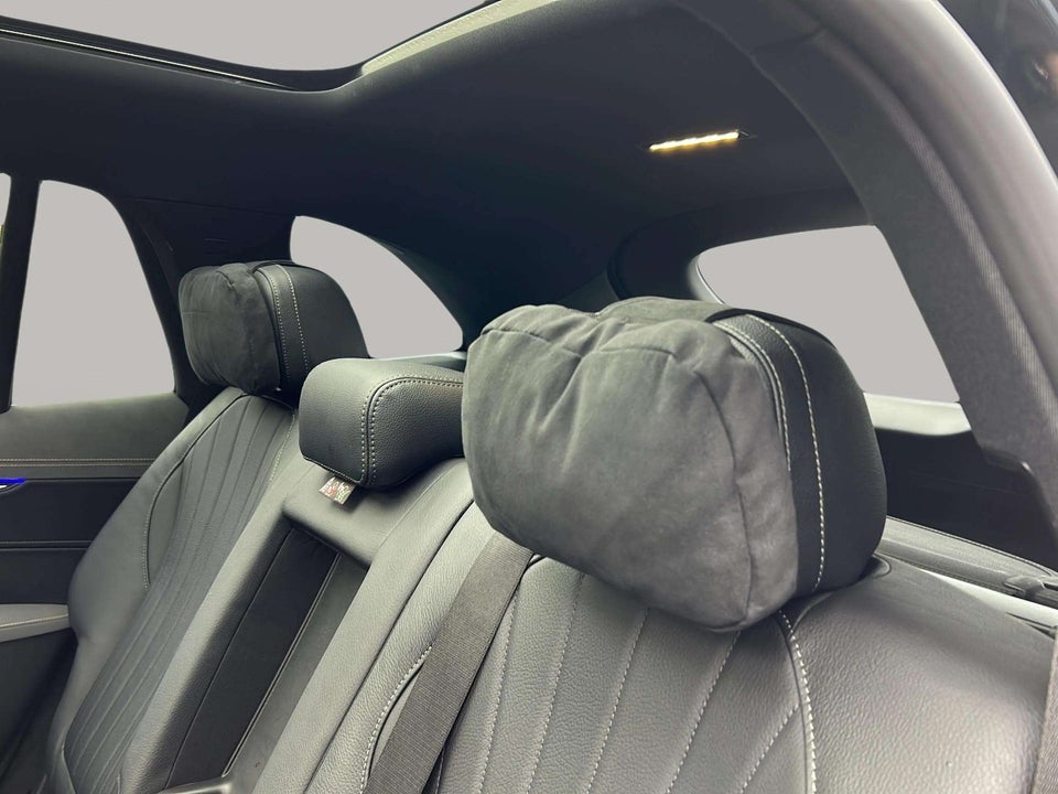 Mercedes EQS450 SUV 4Matic 5d