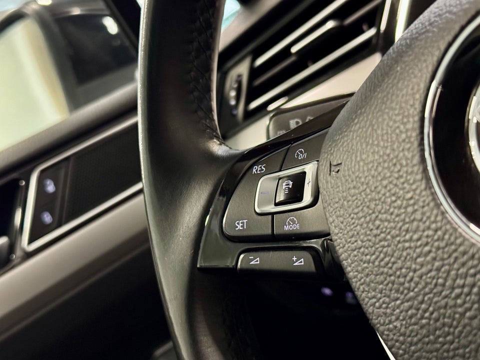 VW Passat 1,4 TSi 150 Comfortline Premium DSG 4d