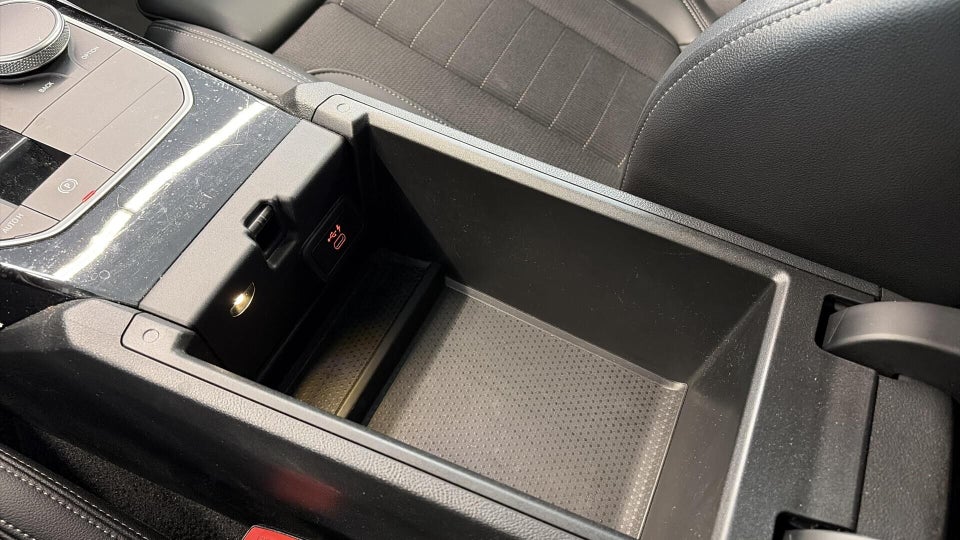 BMW i4 eDrive40 Charged Plus 5d