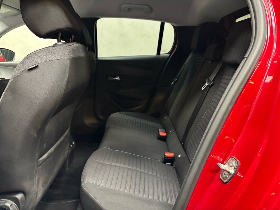 Peugeot e-208 50 Active 5d