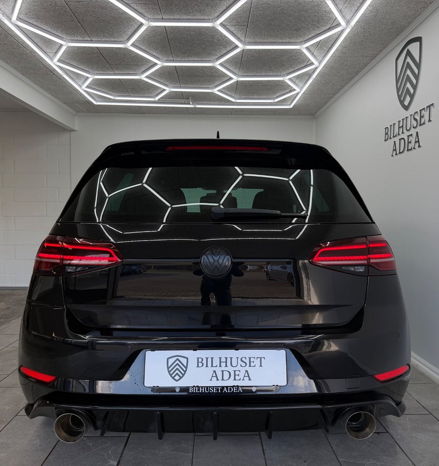 VW Golf VII 1,5 TSi 150 R-line DSG 5d