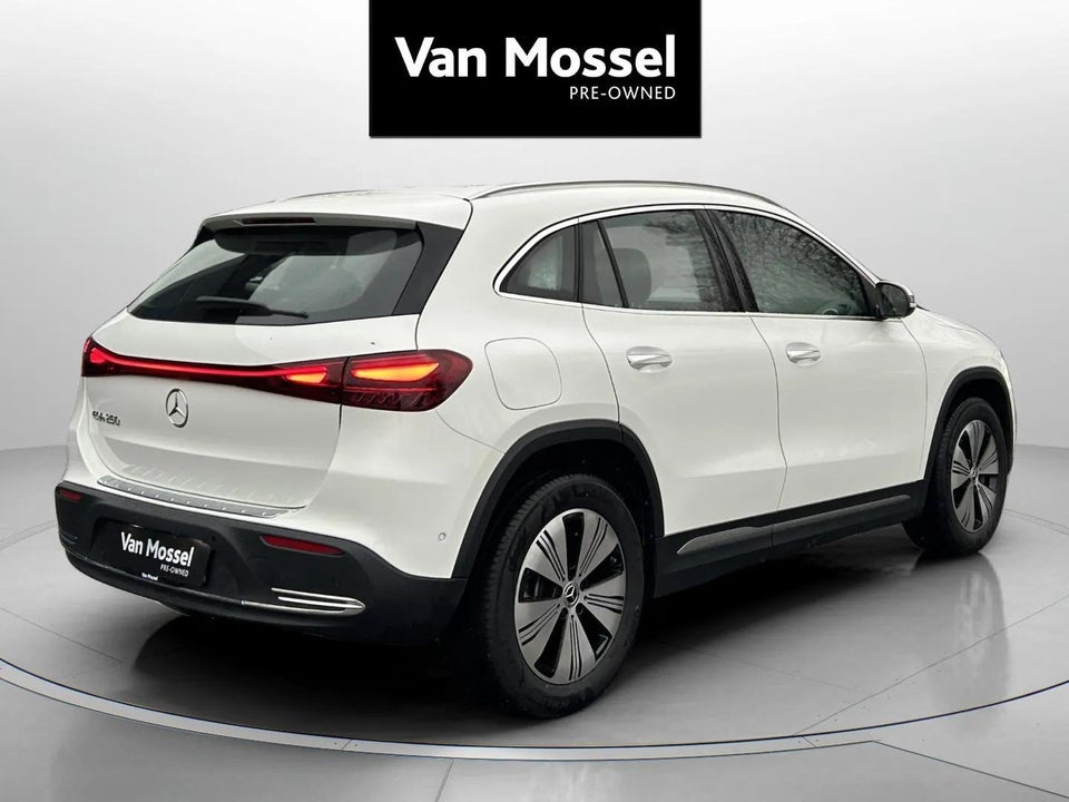 Mercedes EQA250 Progressive 5d