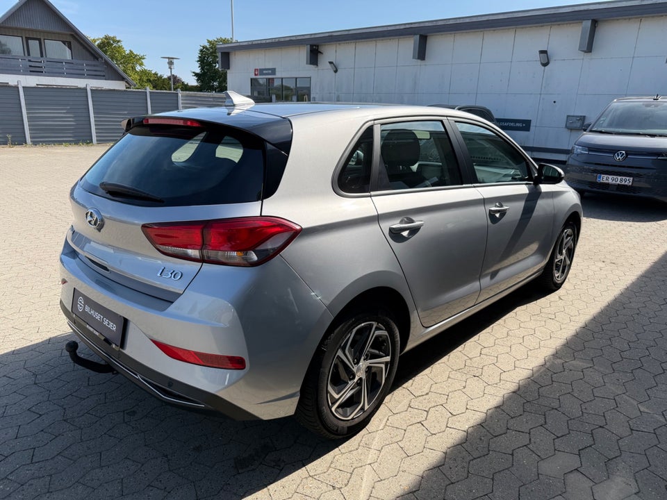Hyundai i30 1,0 T-GDi Essential 5d