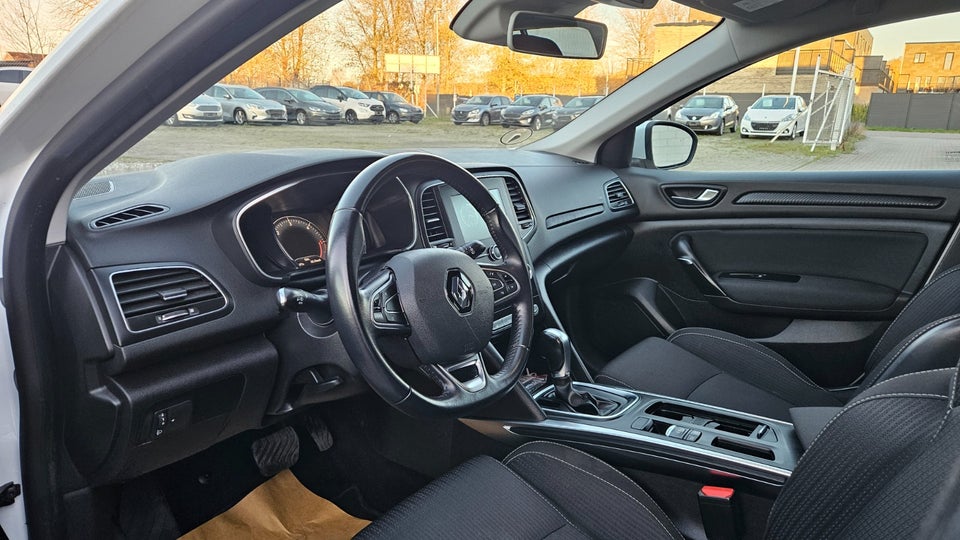 Renault Megane IV 1,5 dCi 110 Intens Sport Tourer EDC 5d