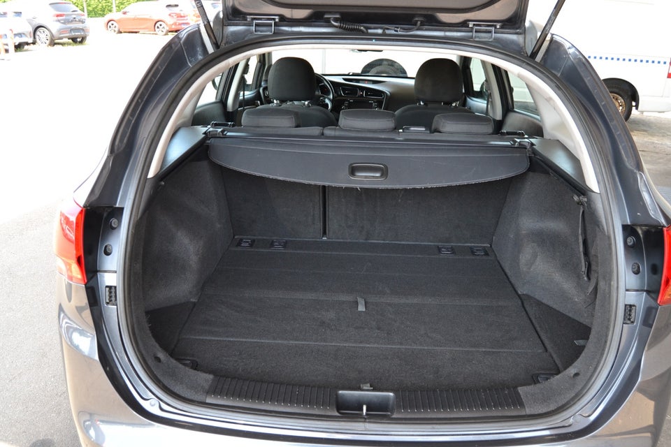 Kia Ceed 1,4 CVVT Family SW 5d