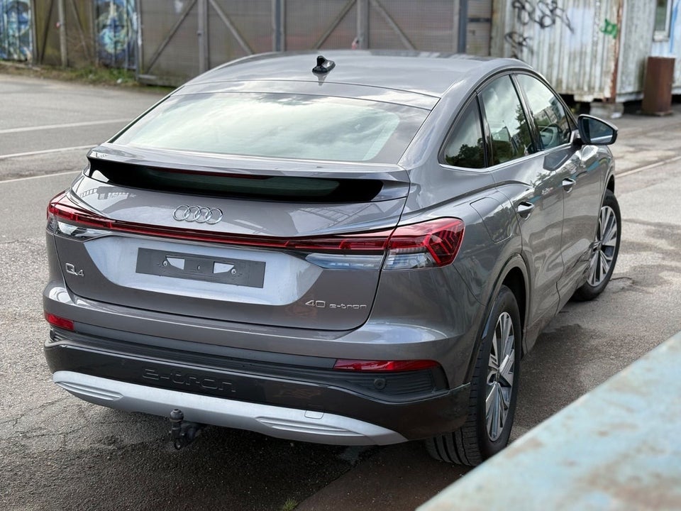 Audi Q4 e-tron 40 Advanced Sportback 5d