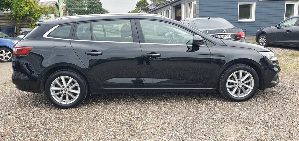 Renault Megane IV 1,2 TCe 130 Zen Sport Tourer 5d