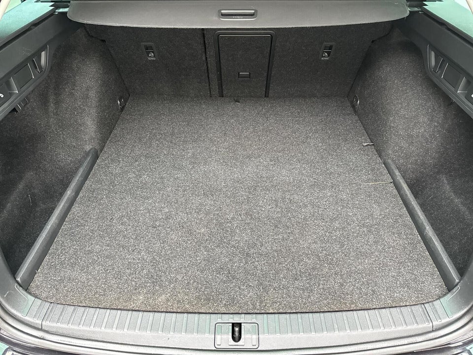 Skoda Octavia 1,4 TSi iV Plus Combi DSG 5d