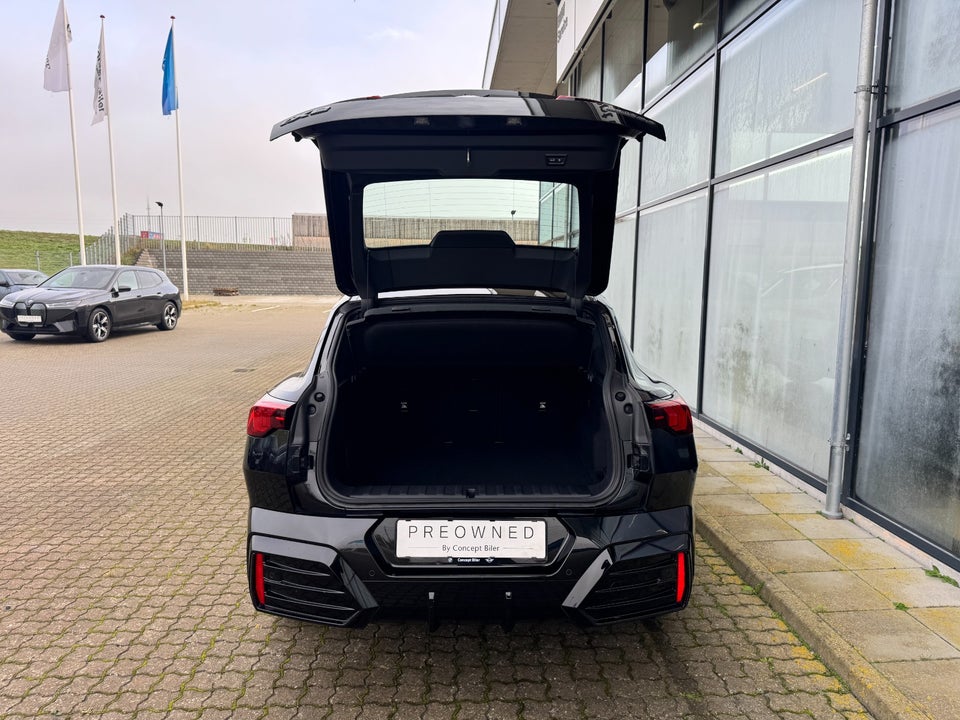 BMW iX2 eDrive20 M-Sport 5d