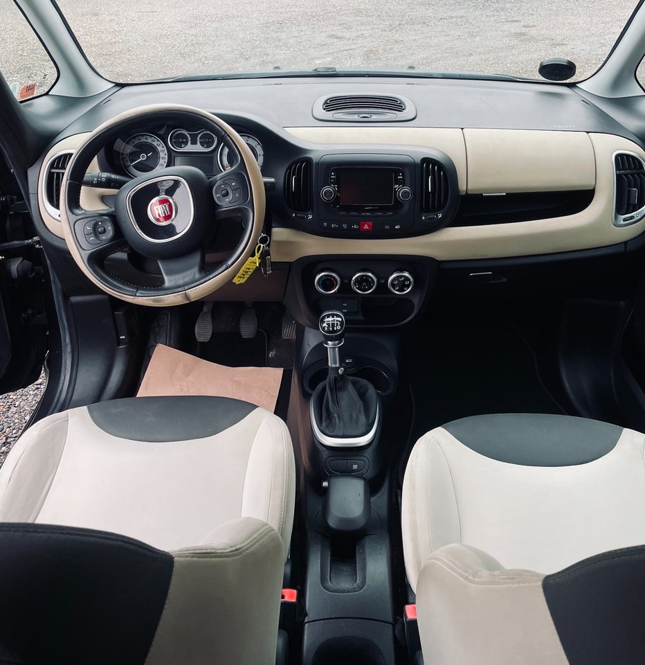 Fiat 500L 1,4 16V 95 Easy 5d