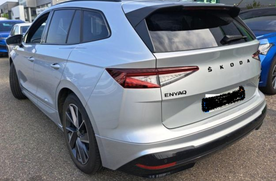 Skoda Enyaq 60 iV Sportline 5d