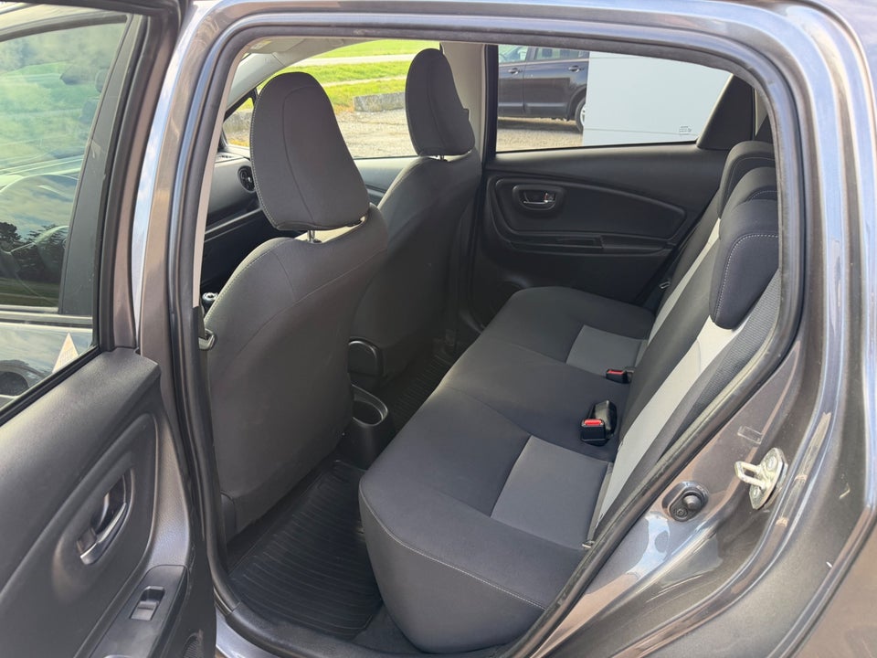 Toyota Yaris 1,0 VVT-i T3 5d