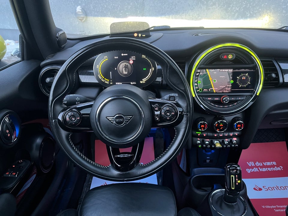 MINI Cooper SE Yours 3d