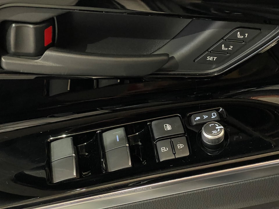 Toyota bZ4X Executive AWD 5d