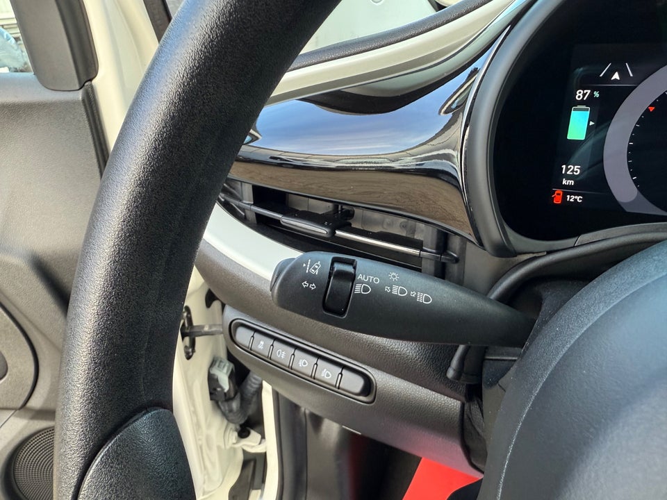 Fiat 500e 24 Action 3d