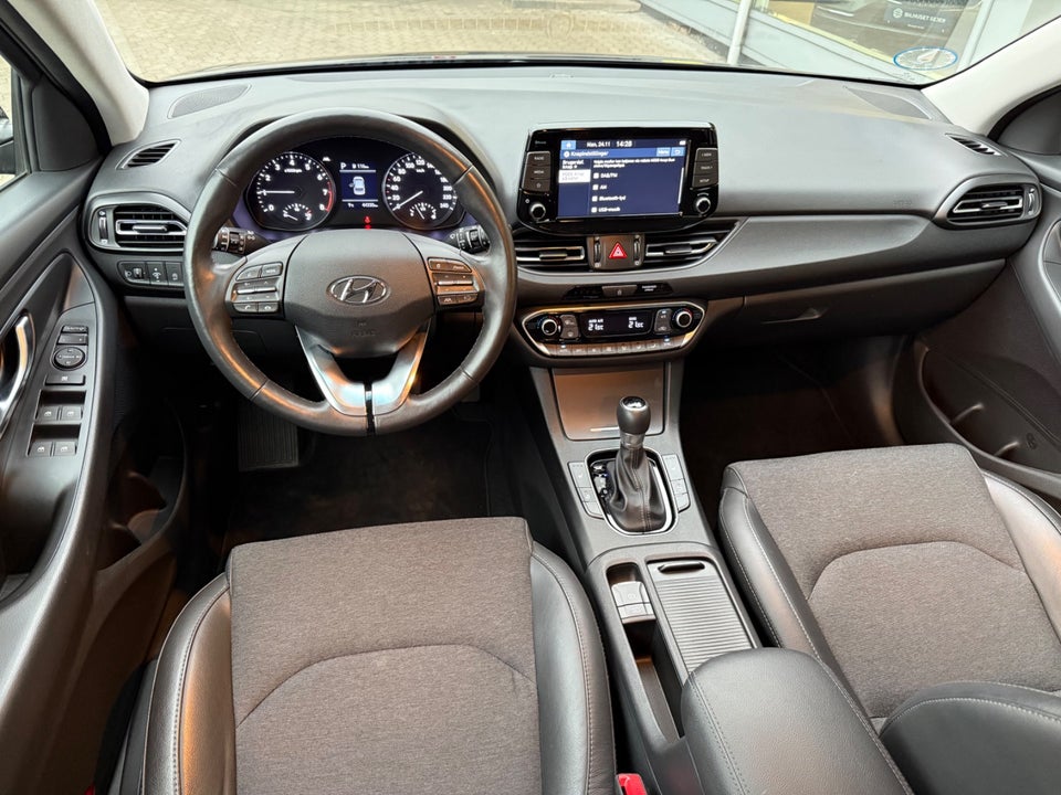 Hyundai i30 1,0 T-GDi Essential DCT 5d