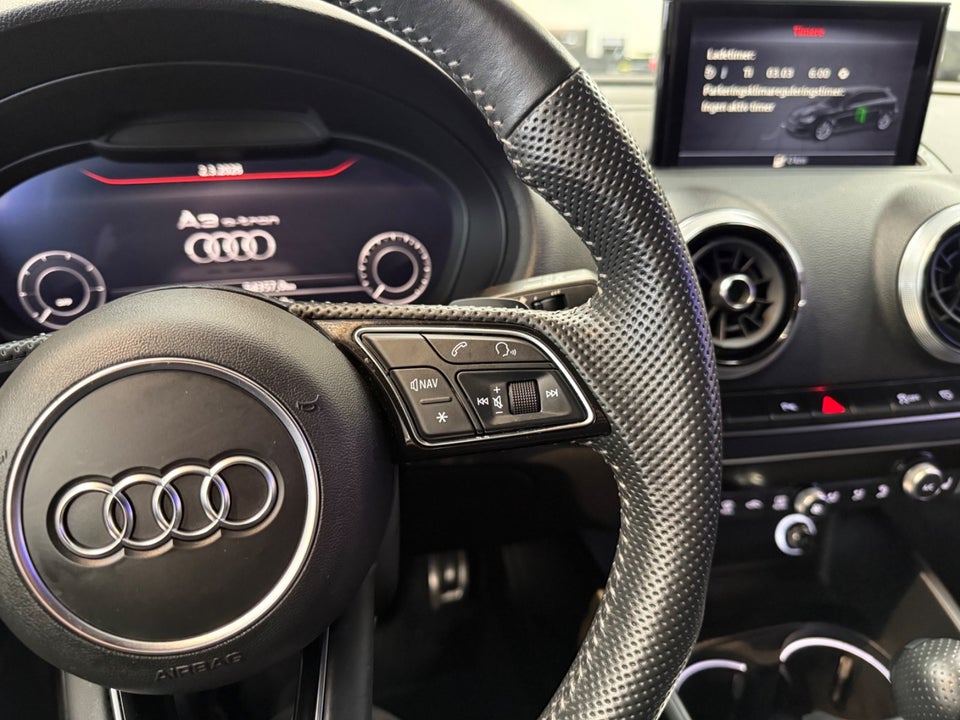 Audi A3 1,4 e-tron S-line Sportback S-tr. 5d