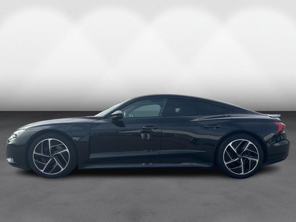 Audi e-tron GT quattro 4d